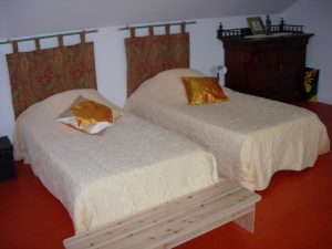 Seine Side Room - beds